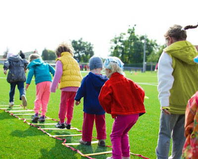 Control children's behavior with colors