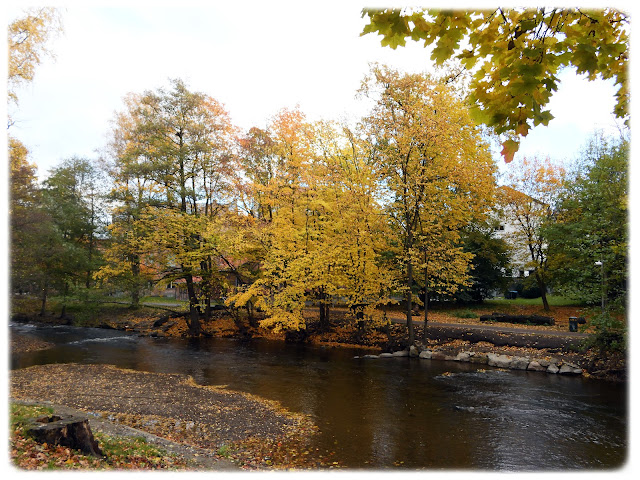 Kubaparken med Bergverksgata på Grünerløkka i bakgrunnen.