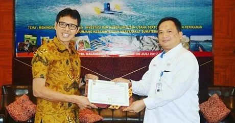 Tandatangani MoU, Gubernur Irwan Sebut Potensi Kelautan dan Perikanan Sumbar Sangat Besar