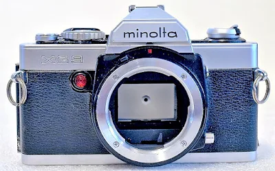 Minolta XG-9, Front