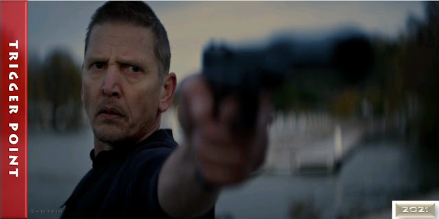 Barry Pepper trong vai Nicolas Shaw. Link xem phim ở gần cuối bài viết.