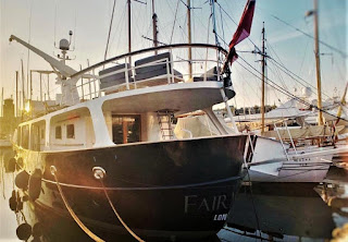 Dormir en un barco en Barcelona - Boat Trip Barcelona