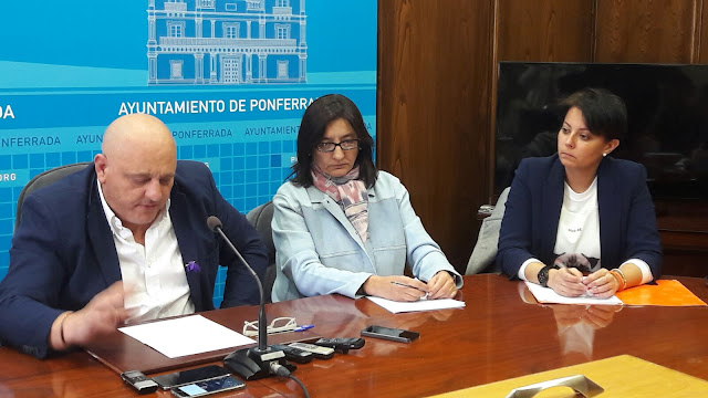 Rueda de prensa de portavoces de Ponferrada con la edil de Ciudadanos, Rosa Luna