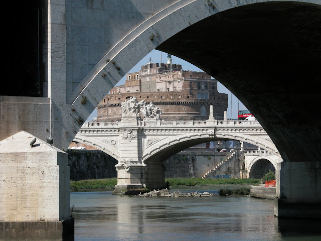 pont sant'angelo, rome, italie