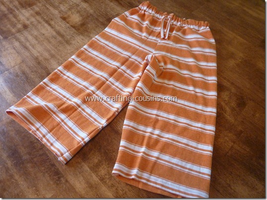 Make a pair of children's pajama pants from a tee shirt.  Check it out at Crafty Cousins (18)