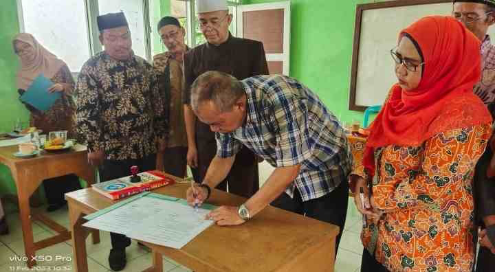 Acara Sertijab Dua Kepala Sekolah SD Cibodas 03 dan SD Cidokom 02.