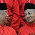 Dr Mahathir terfikir mahu bersara kerana berang dengan rombakan exco Johor - Sumber