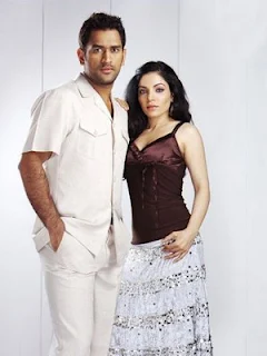 dhoni with model