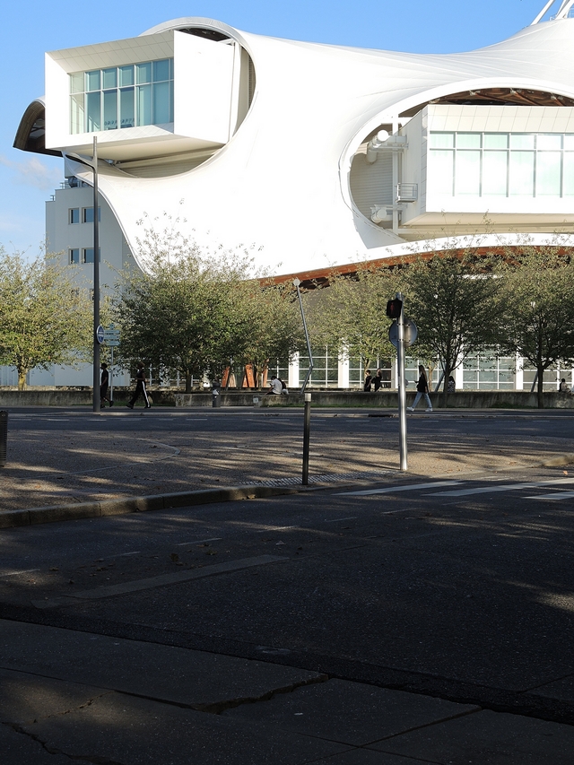 Metz: Centre Pompidou - "Bonne chance" van ELMGREEN en DRAGSET