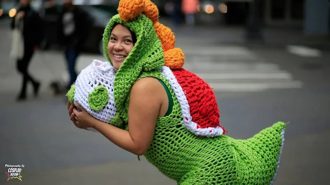 Crochet Cosplay: Yoshi from Mario Brothers