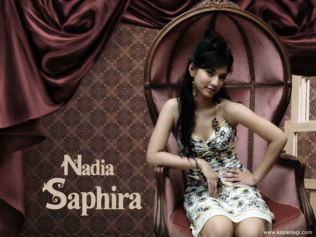 or artis wallpapers this is a picture of nadia saphira wallpaper