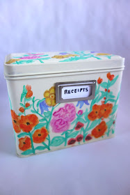 Tea Tin transformation, tea tin crafts, how to repurpose a tea tin, how to store receipts, receipt storage ideas