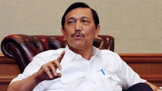 Buntut Listrik Padam, Luhut Minta PLN Efisien Kerjakan Proyek