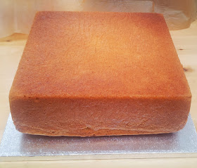 Lemon madeira cake (10 inch square)