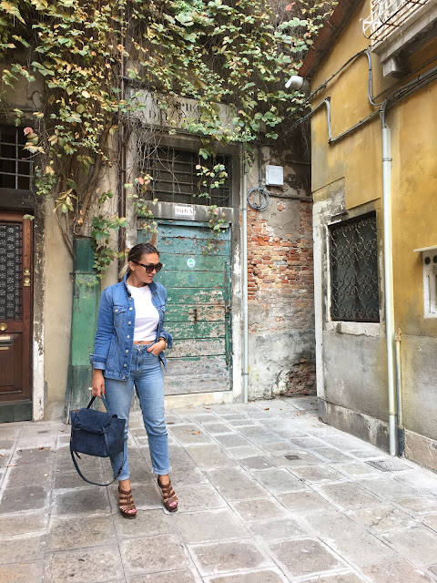 Venice, otk boots, canadian tuxedo, all denim outfit, total denim outfit, topshop jeans, best milano streetstyle, best toronto fashion blogger, best toronto streetstyle, best canadian fashion blogger, ysl sandals, chloegirl, travel italy, venice italy