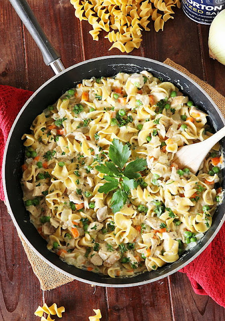 Top View of a Pan of Chicken Pot Pie Noodles Skillet Image