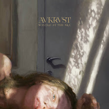 Avkrvst presenta su nuevo álbum de estudio "Waving at the Sky"