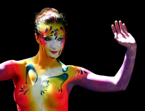 Argentina Body Painting - bodypaint a clothed woman