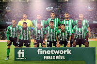 REAL BETIS BALOMPIÉ. Temporada 2022-23. Rui Silva, Borja Iglesias, Edgar, Pezzella, Guido Rodríguez. Juanmi, Fekir, Aitor Ruibal, Rodri, Álex Moreno y William Carvalho. REAL BETIS BALOMPIÉ 3 ELCHE C. F. 0 Lunes 15/08/2022, 21:30 horas. Campeonato de Liga de 1ª División, jornada 1. Sevilla, estadio Benito Villamarín: 50.622 espectadores. GOLES: 1-0: 28’, Borja Iglesias. 2-0: 39’, Juanmi. 3-0: 60’, Juanmi.