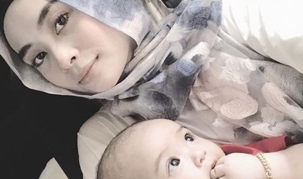 Luahan Sayu Adira Isu Dato Red  Kantoi Skandal
