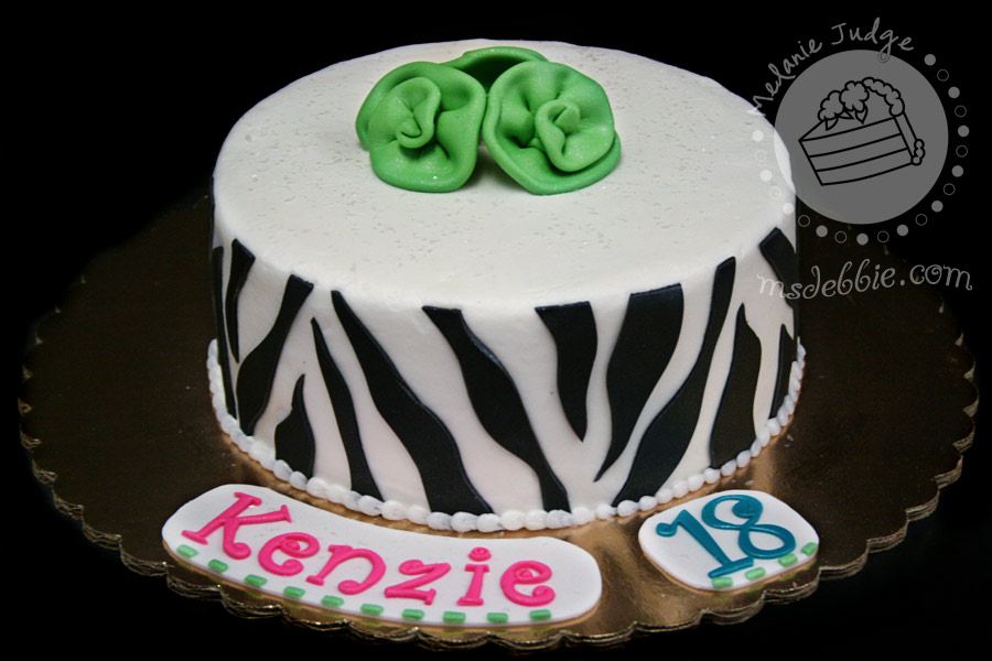  monogram to match the couple's wedding invitation This zebra print cake 
