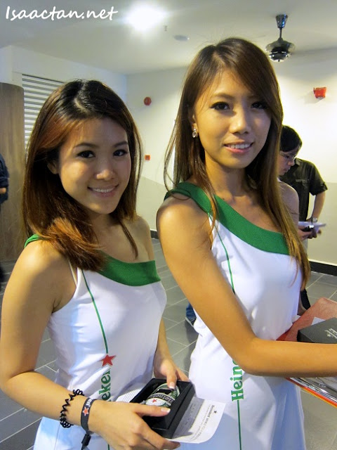 Heineken Sexy Girls