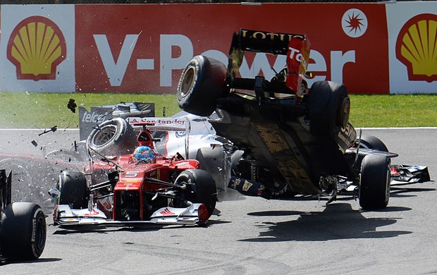 Super acidente no  GP da Bélgica de Fórmula 1 neste domingo.