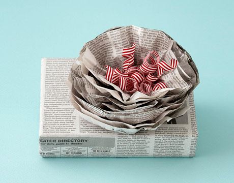 Craft Ideas Newspaper on Paper Crafts Diy Newspaper Wrap Countryliving Com Paper Crafts Do It