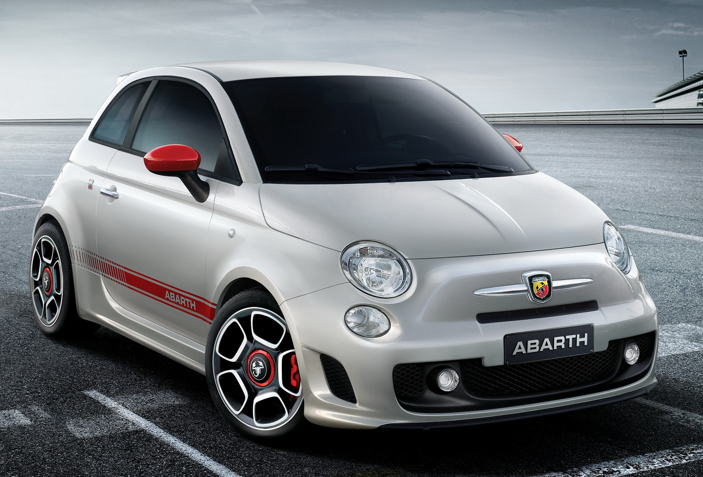 fiat 500 news fiat will be showcasing the normal unlimited version of 