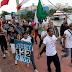 Marcha #YoSoy132 por Zona Hotelera de Cancún. Automovilistas los apoyan