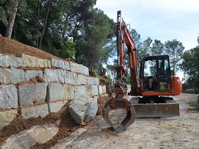 Muros de Rocalla. ROEXCA. Excavaciones Catalunya
