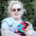 Adele llama a su hijo 'cacahuete'