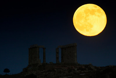 Supermoon Di Yunani