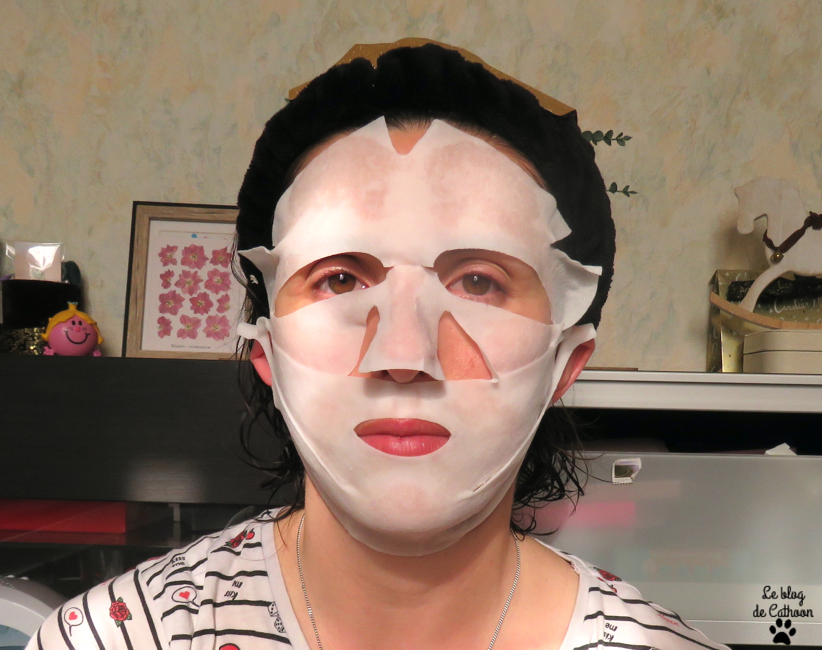 V-Line Mask - The Mask Dr. - Action