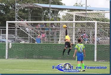 gol de pares al 44. del primer tiempo