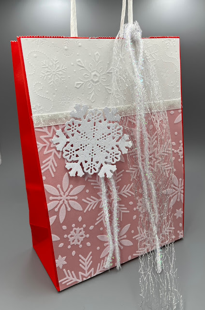 Gift_Bag_Snowy_White_Velvet_Snowflake_Specialty_Stampin_Up