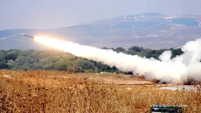 إطلاق وابل من الصواريخ على إسرائيل من لبنان