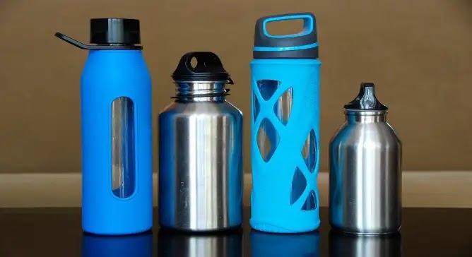 No to disposable water bottles (Single use)