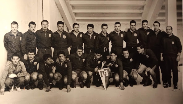 Plantel de Estudiantes de La Plata, gira por Ecuador, partido contra AUCAS, 1956, Juan Eulogio Urriolabeitia