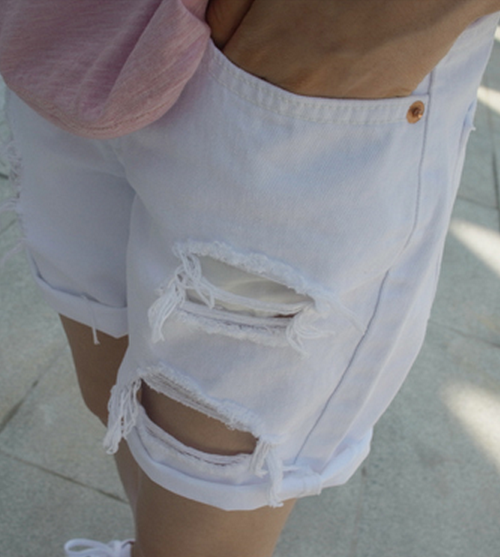 Destroyed Roll-Up Shorts