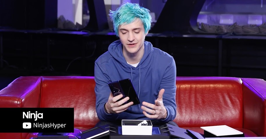 Samsung Surprises Celebrities To Help Unbox Their Foldable Smartphone Adstasher Samsung Surprises Celebrities To Help Unbox Their Foldable Smartphone Adstasher