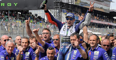 "Situs Taruhan - Jorge Lorenzo Permalukan Valentino Rossi di Mugello Posted By : Prediksi-skorterbaru.blogspot.com"