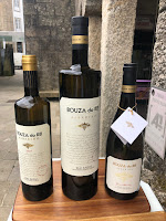 Imagen de botellas de vino Bouza do Rei