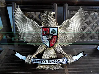 Coco Art logo garuda kuningan