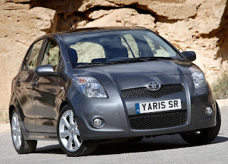 Toyota Yaris Images