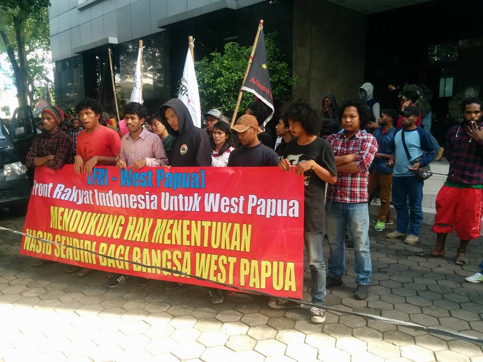 Demonstran Referendum Papua: Kami Dipukuli Aparat - Suara 