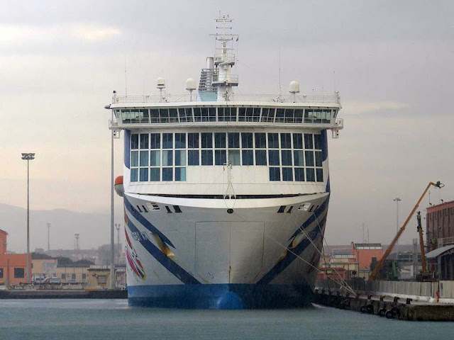 Moby Aki ferry, IMO 9299393, Livorno