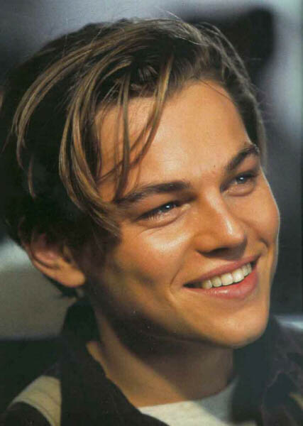leonardo dicaprio young. freakin hot yummy handsome gorgeous titanic Leonardo Dicaprio young