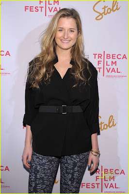 Grace Gummer Hot Photo