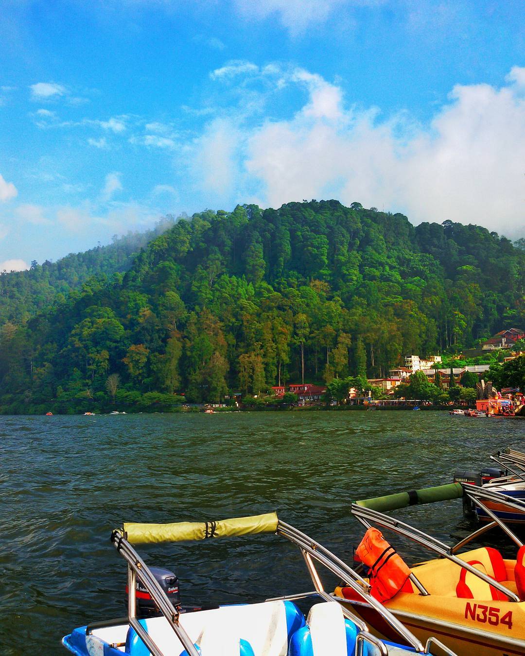 Wisata Telaga Sarangan Magetan Keindahan Di Kaki Gunung Lawu